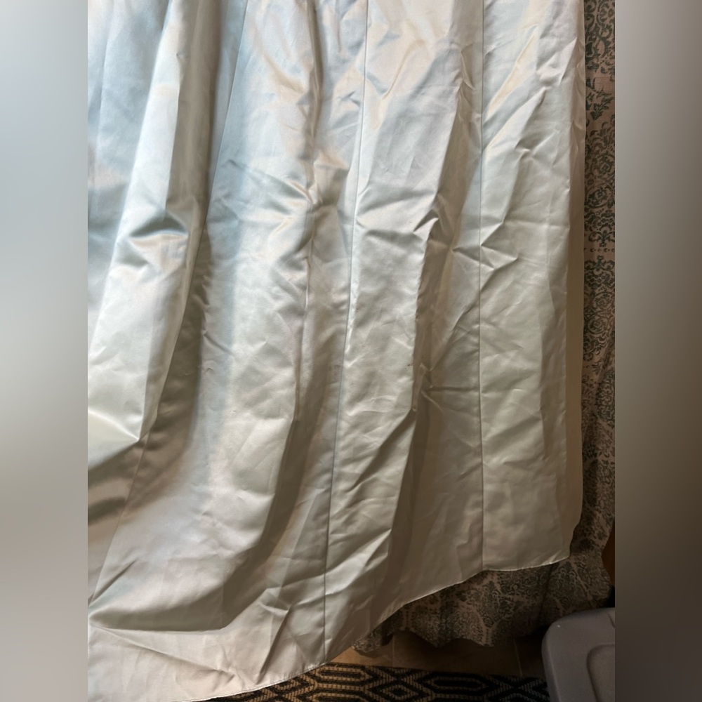 Michaelango Ballgown Light Green - Picture 7 of 10